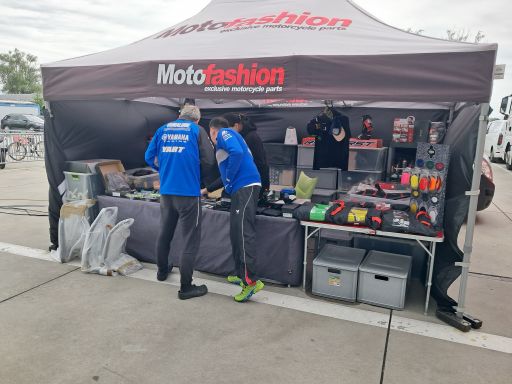 WSB-Sport: WSB_Motofashion.jpg