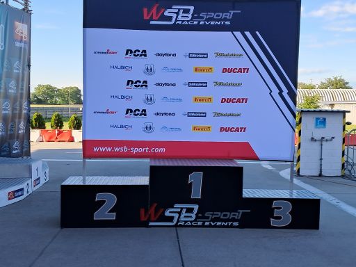 WSB-Sport: WSB_Treppe.jpg